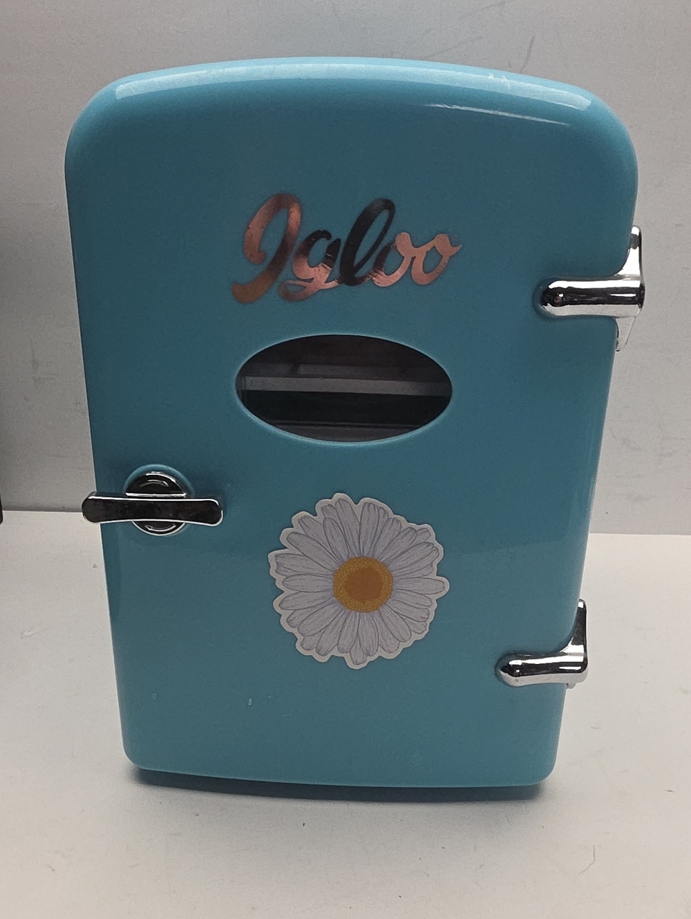 Igloo Mini Cooler 6 Can Refrigerator in Light Blue with Daisy Accent